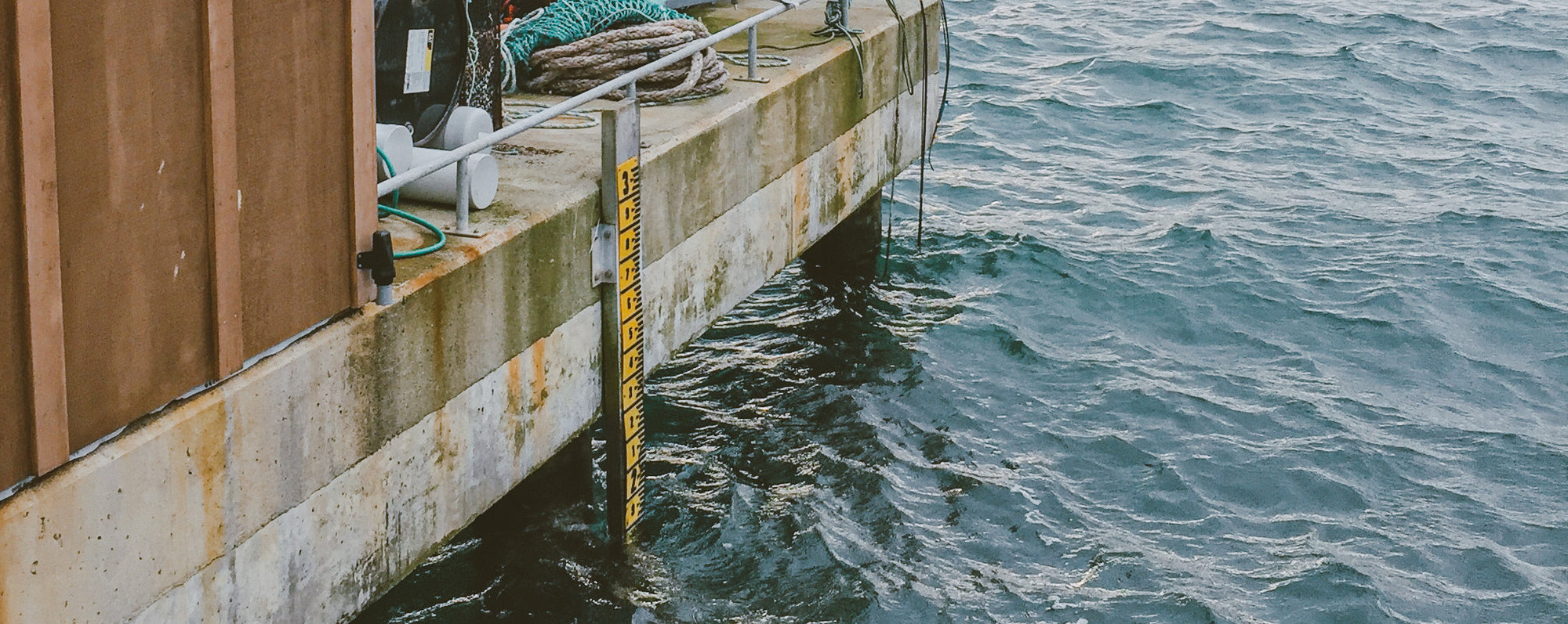 A sensor mounted to measure the tide